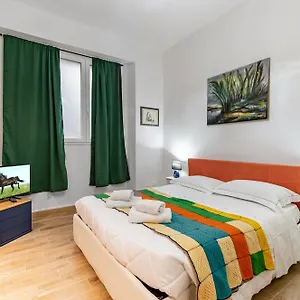  Appartamento La Dimora Del Greco - Lovely Italia